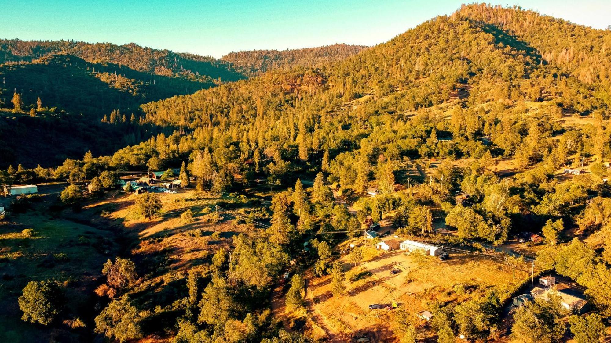 Campground At Sequoia Mountain Farms - Bring Your Own Tent Or Rv - No Bedrooms Or Beds Provided Miramonte Exterior photo